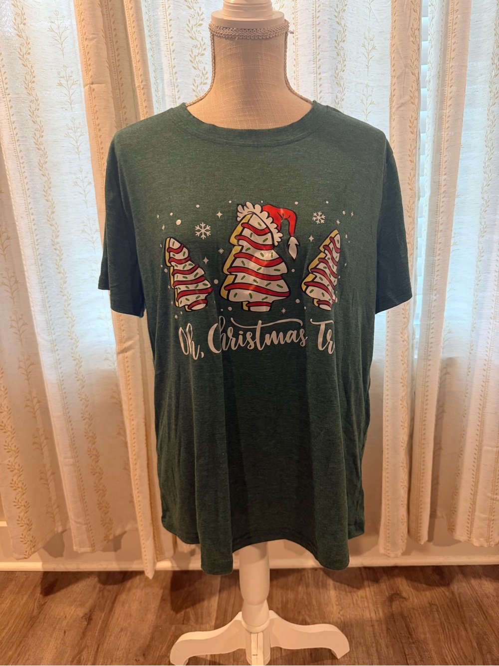 Holiday Green “Oh Christmas Tree” Graphic Tee